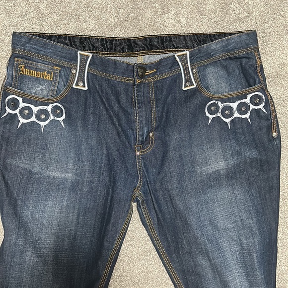 Vintage Blac Label “Too Fast To Live” Embroidered Jeans - Picture 3 of 4